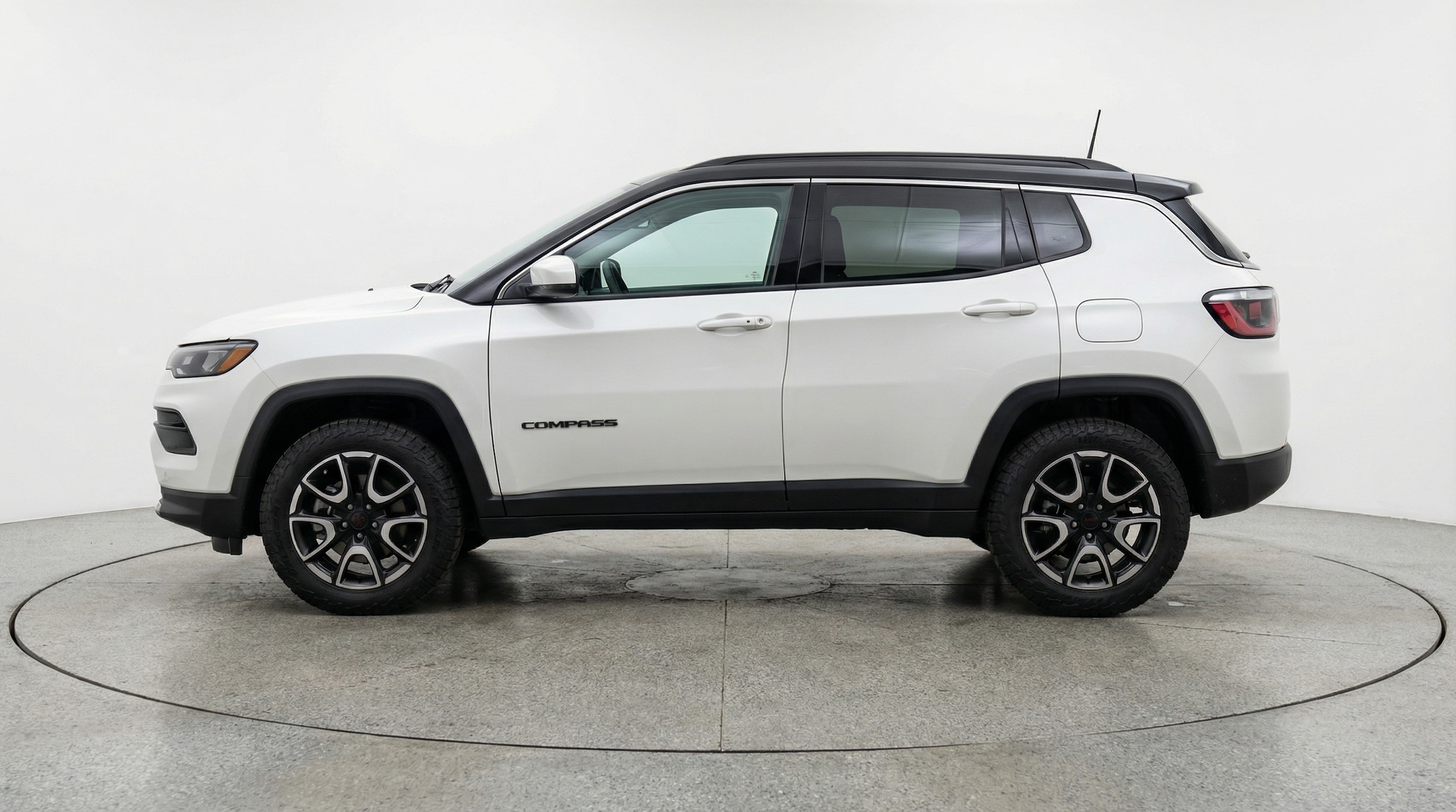 Thumbnail: 2025 Jeep Compass - 4