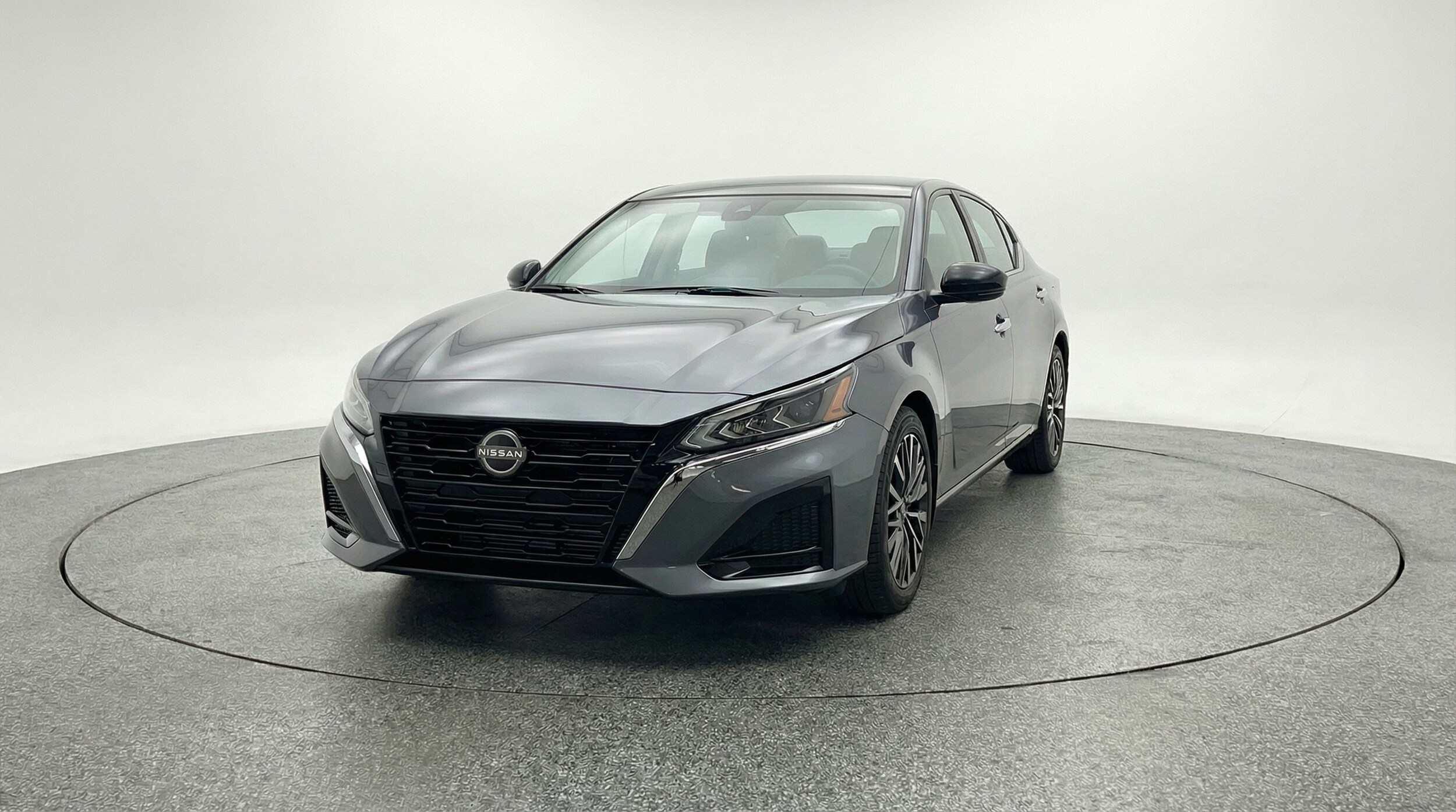 Thumbnail: 2025 Nissan Altima - 2