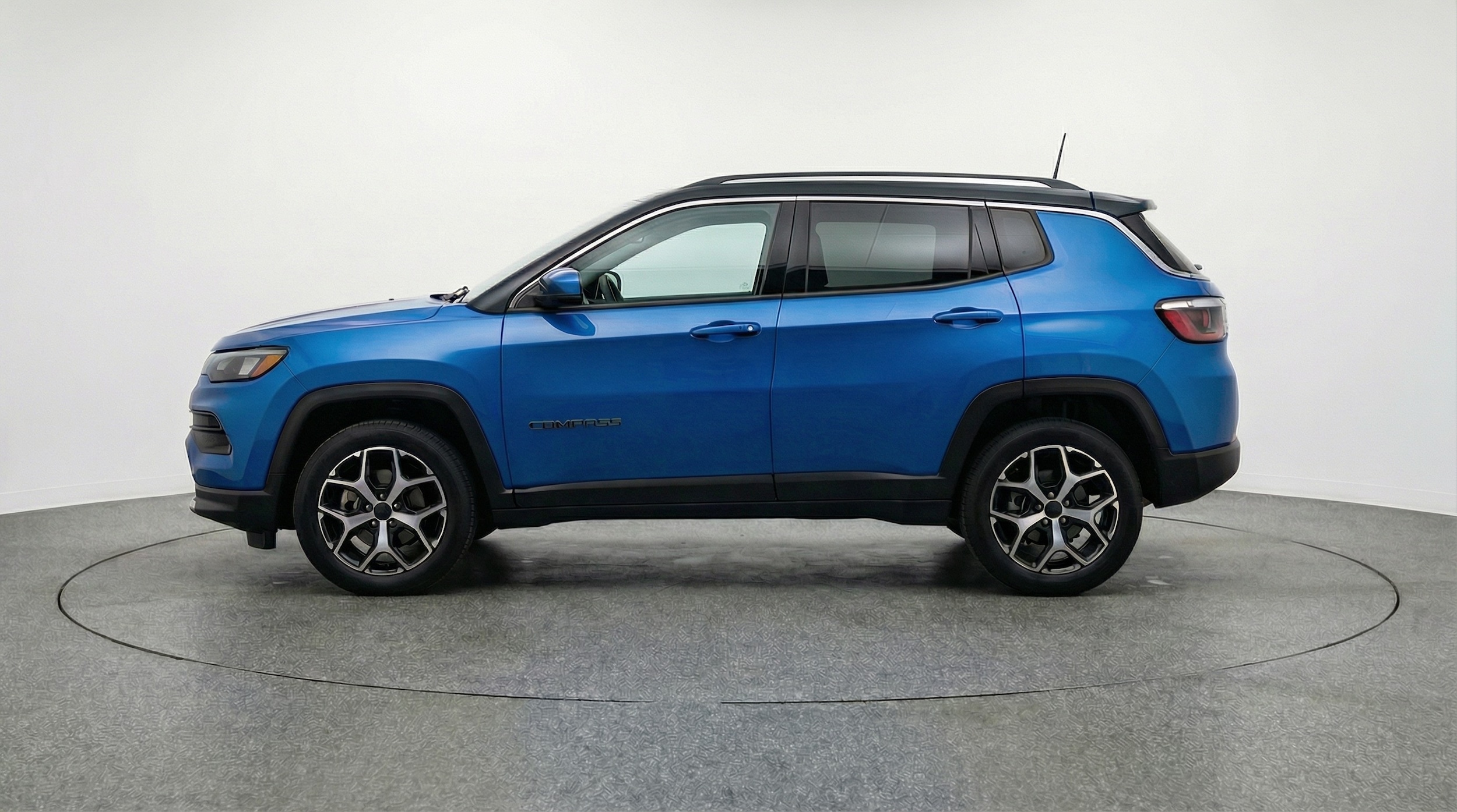 Thumbnail: 2025 Jeep Compass - 4