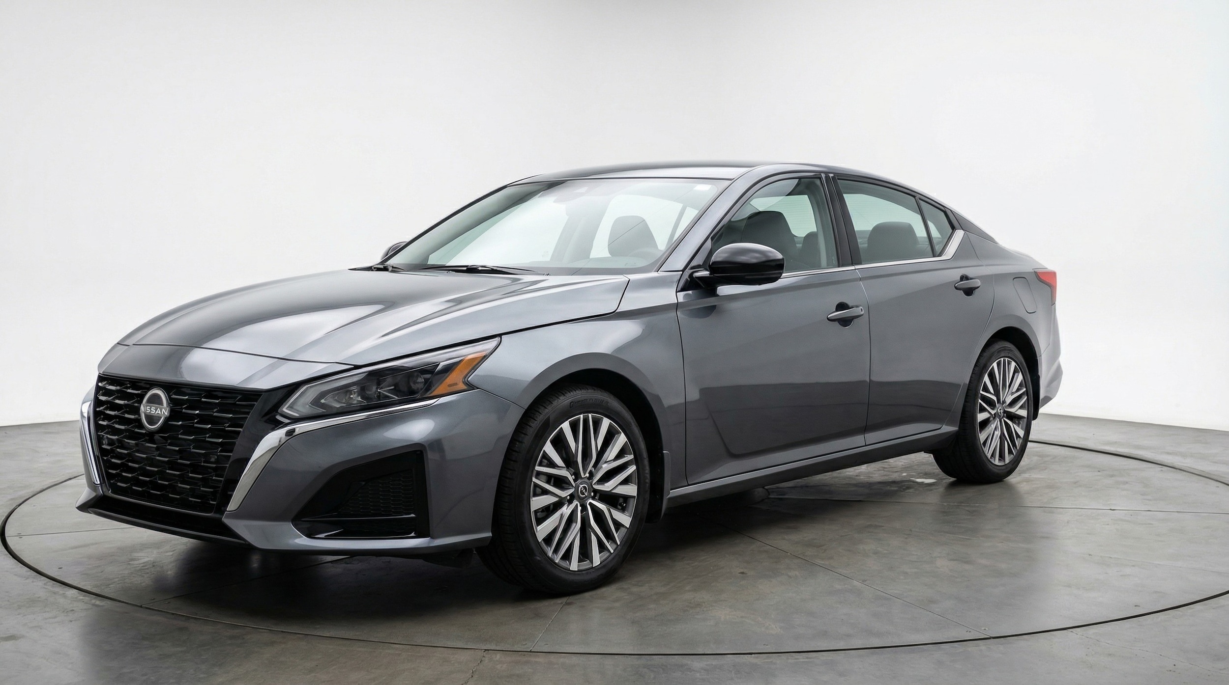 Thumbnail: 2025 Nissan Altima - 3