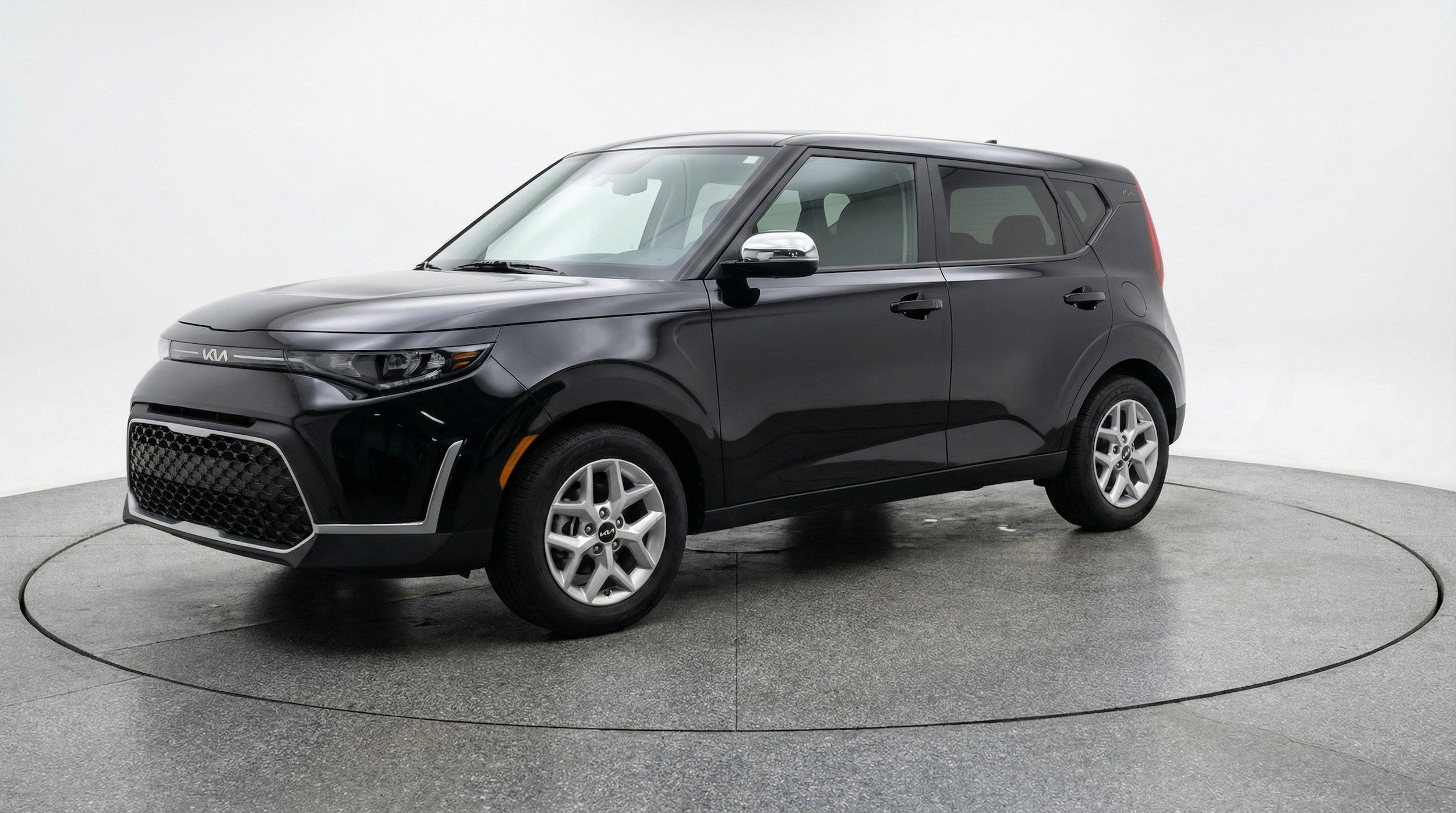 Thumbnail: 2025 Kia Soul - 3