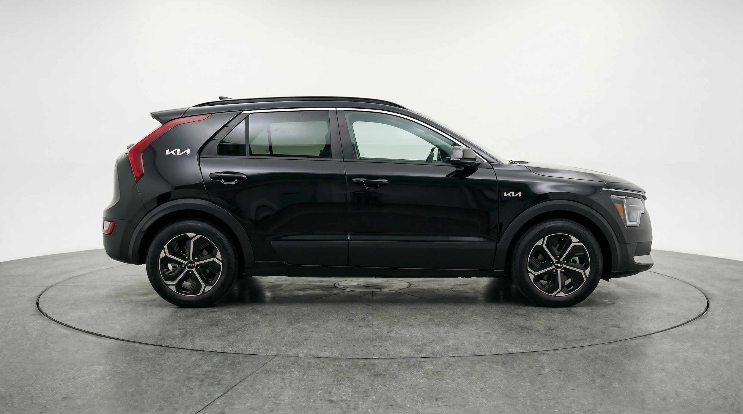 Thumbnail: 2026 Kia Niro - 11