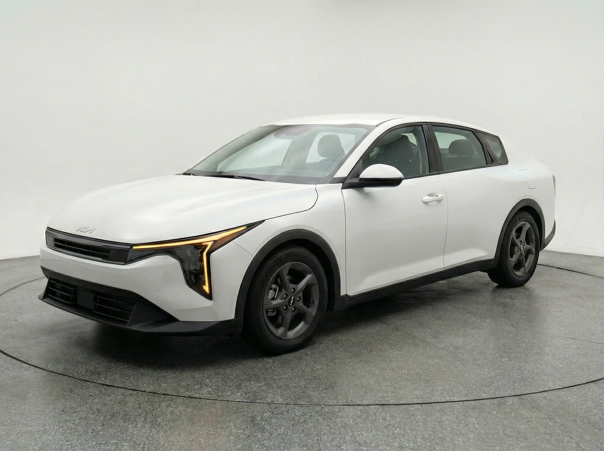 Thumbnail: 2025 Kia K4 - 3