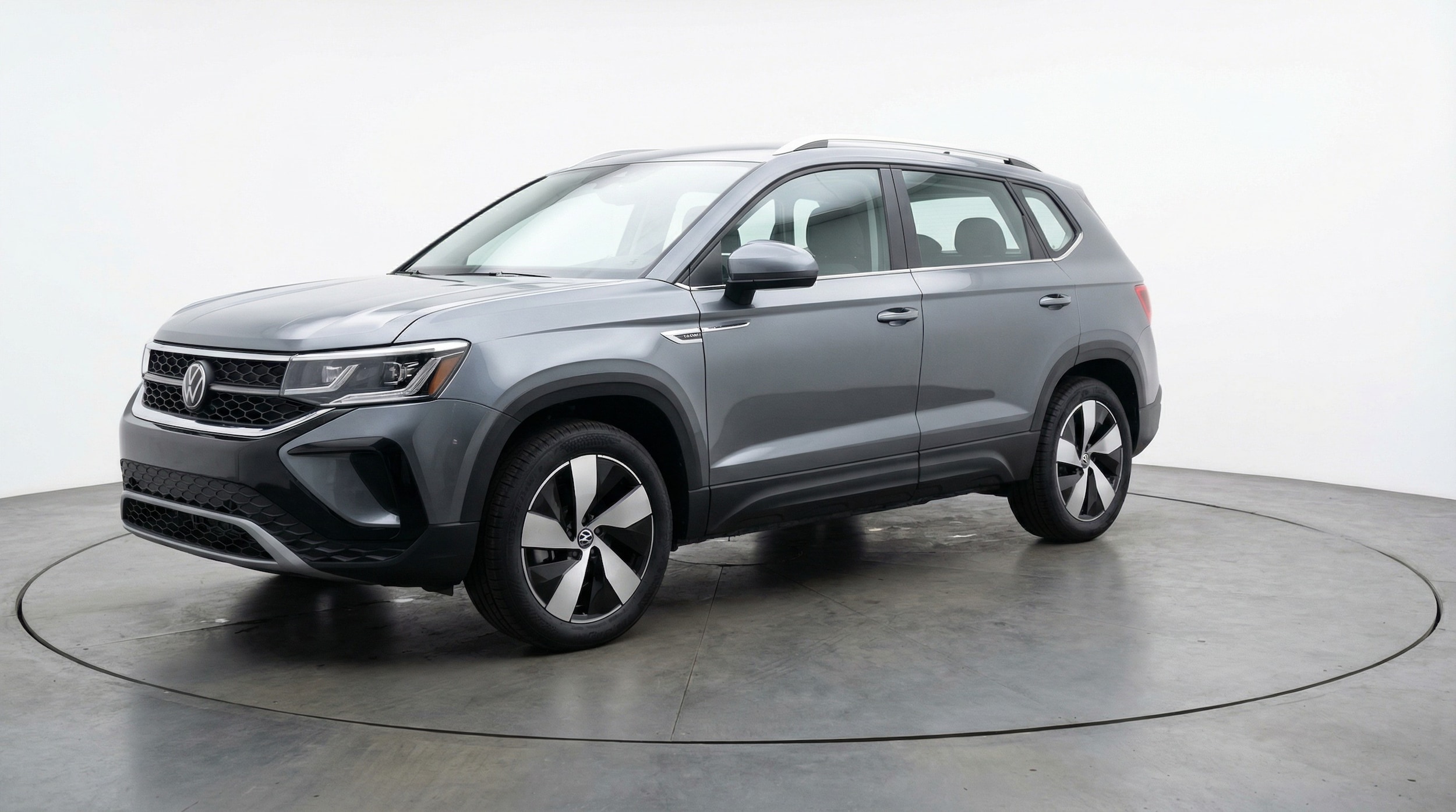 Thumbnail: 2025 Volkswagen Taos - 3