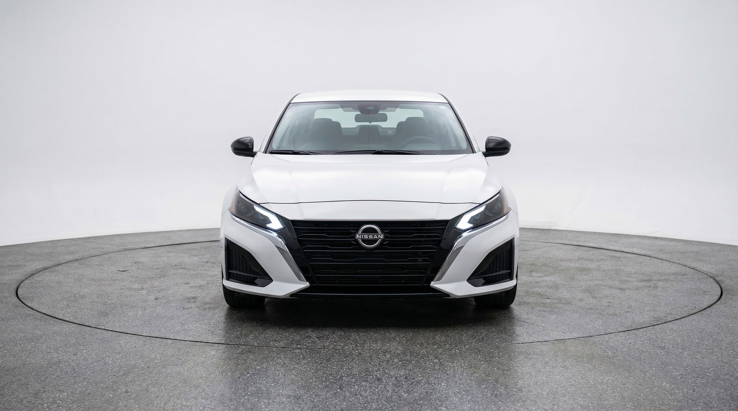 Thumbnail: 2025 Nissan Altima - 2