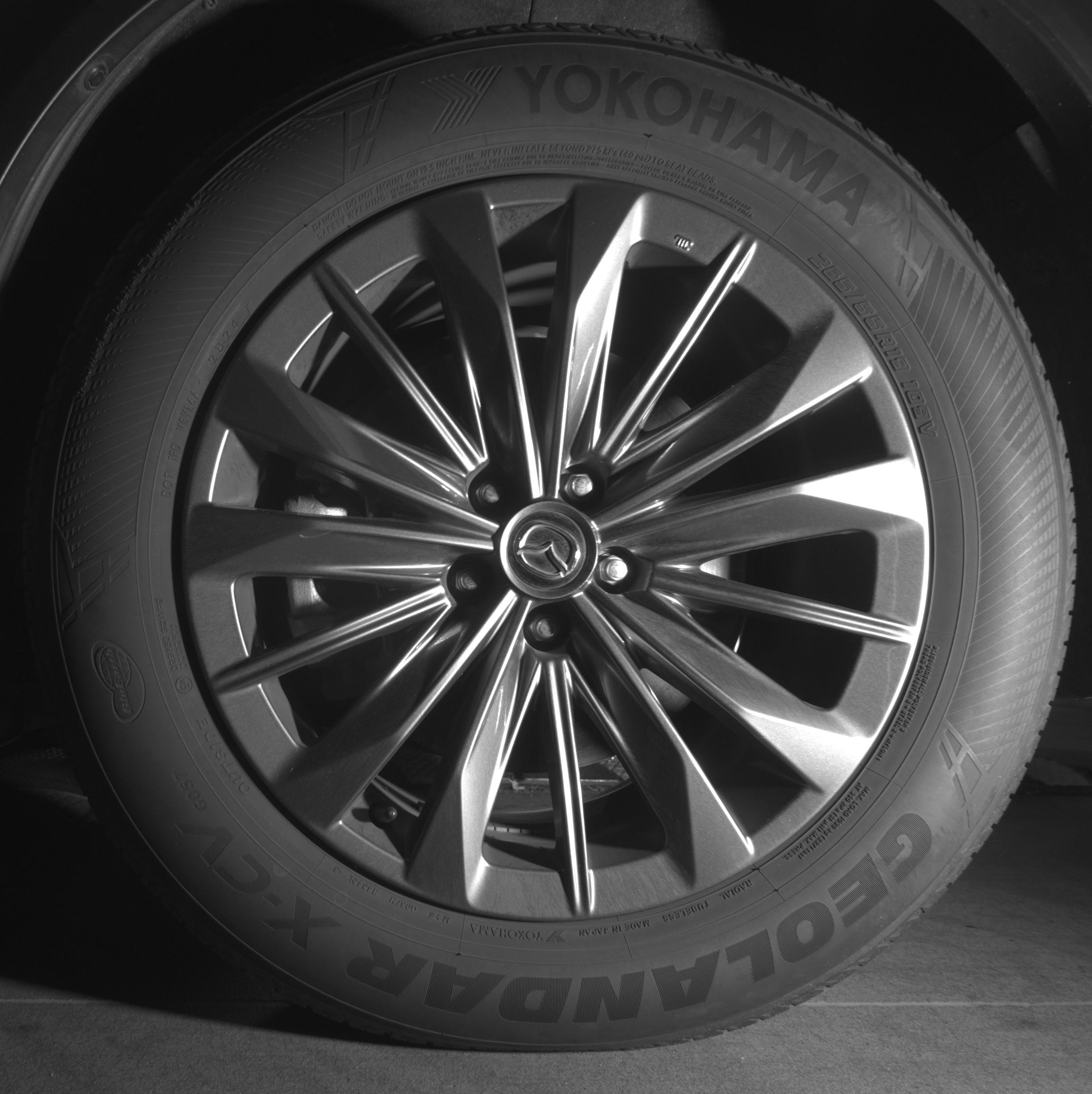 Thumbnail: 2025 Mazda CX-70 - 11