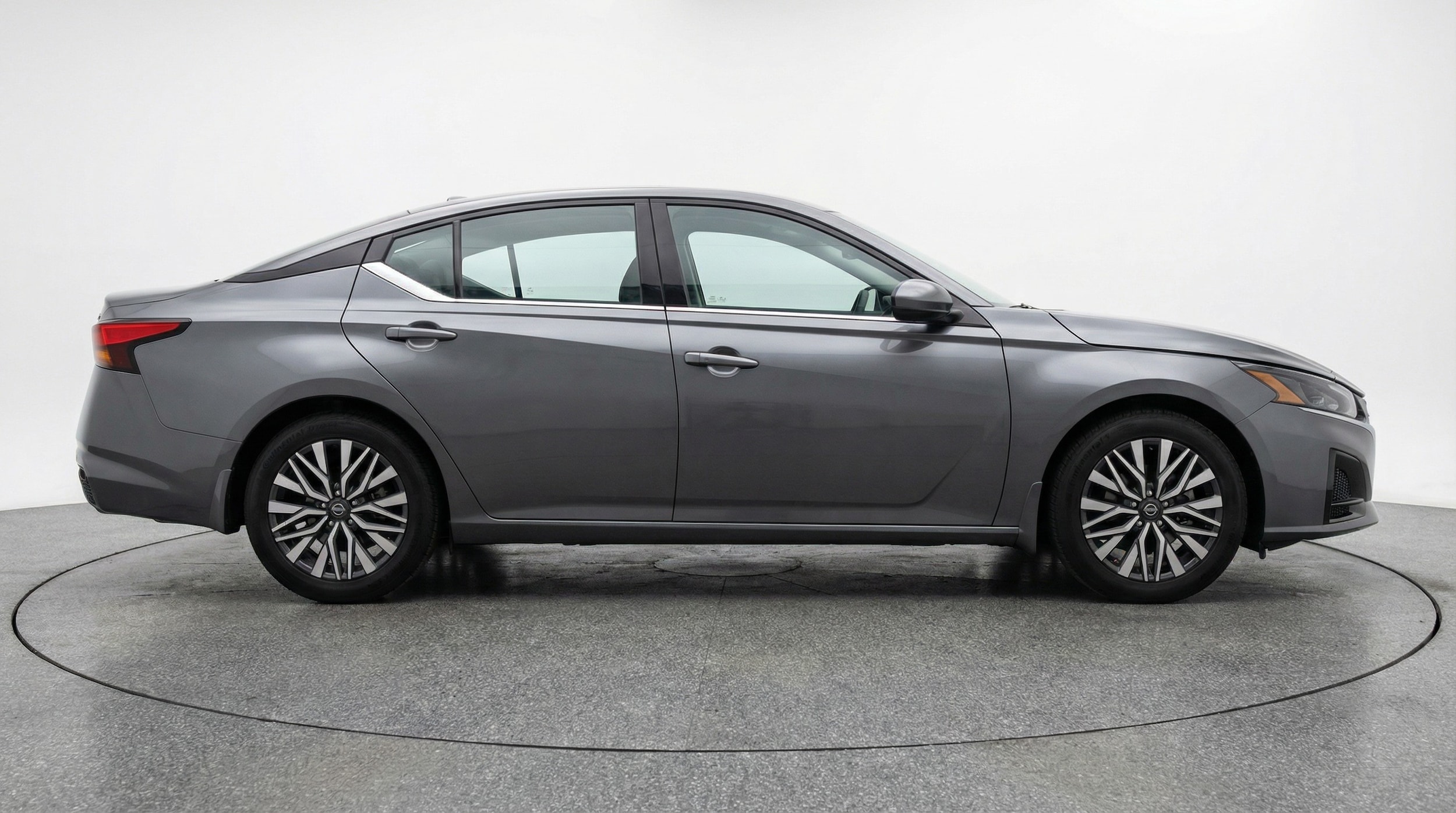 Thumbnail: 2025 Nissan Altima - 8