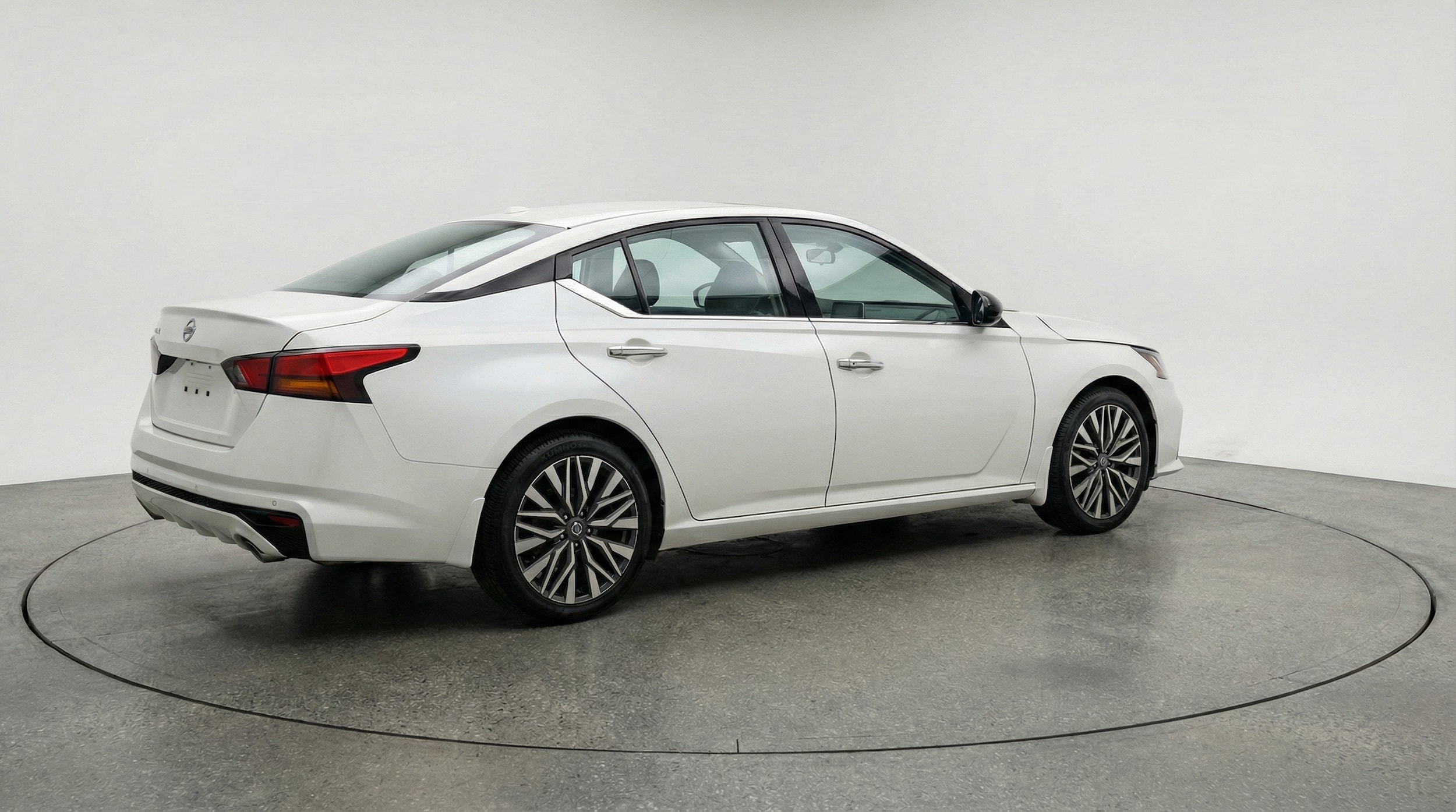 Thumbnail: 2025 Nissan Altima - 7