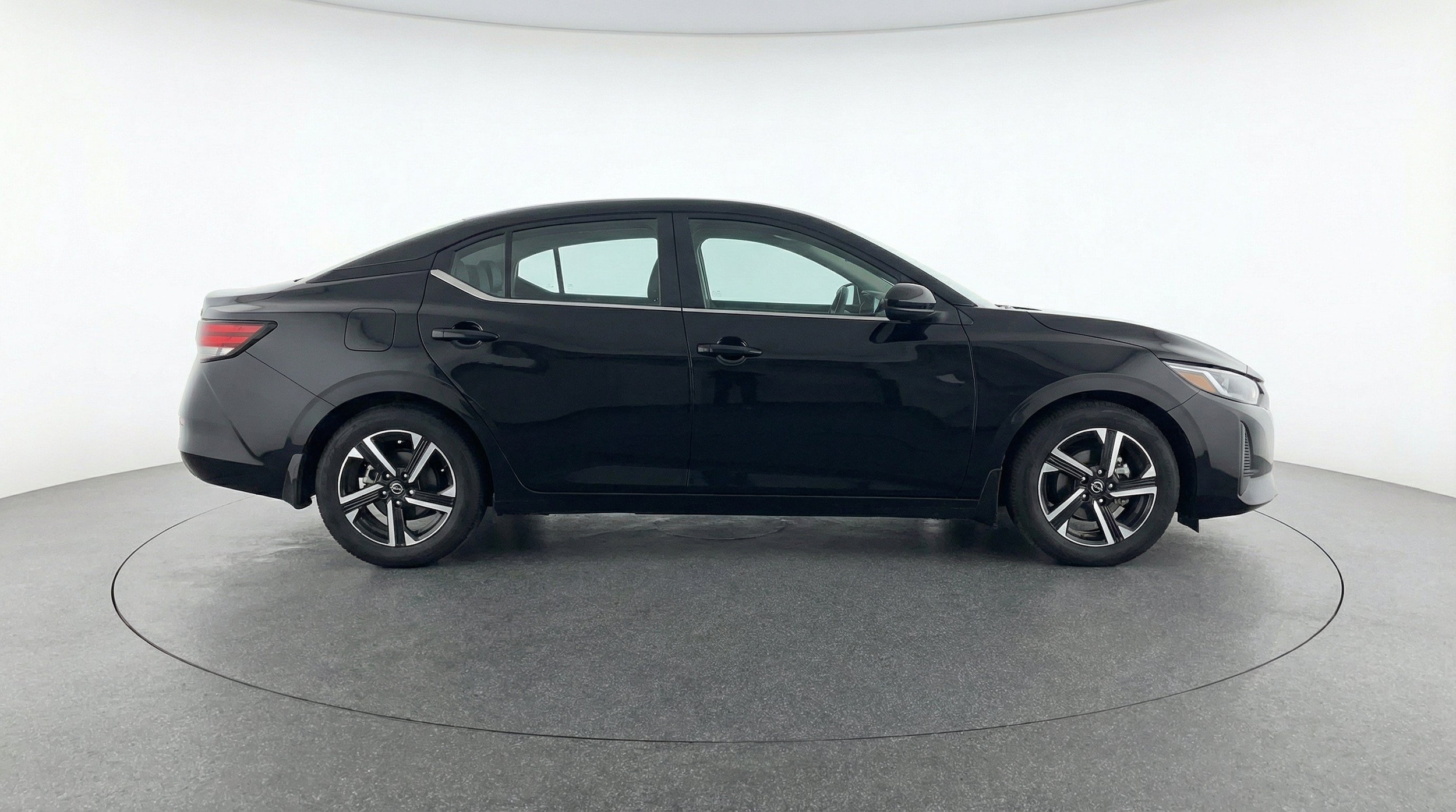 Thumbnail: 2025 Nissan Sentra - 11
