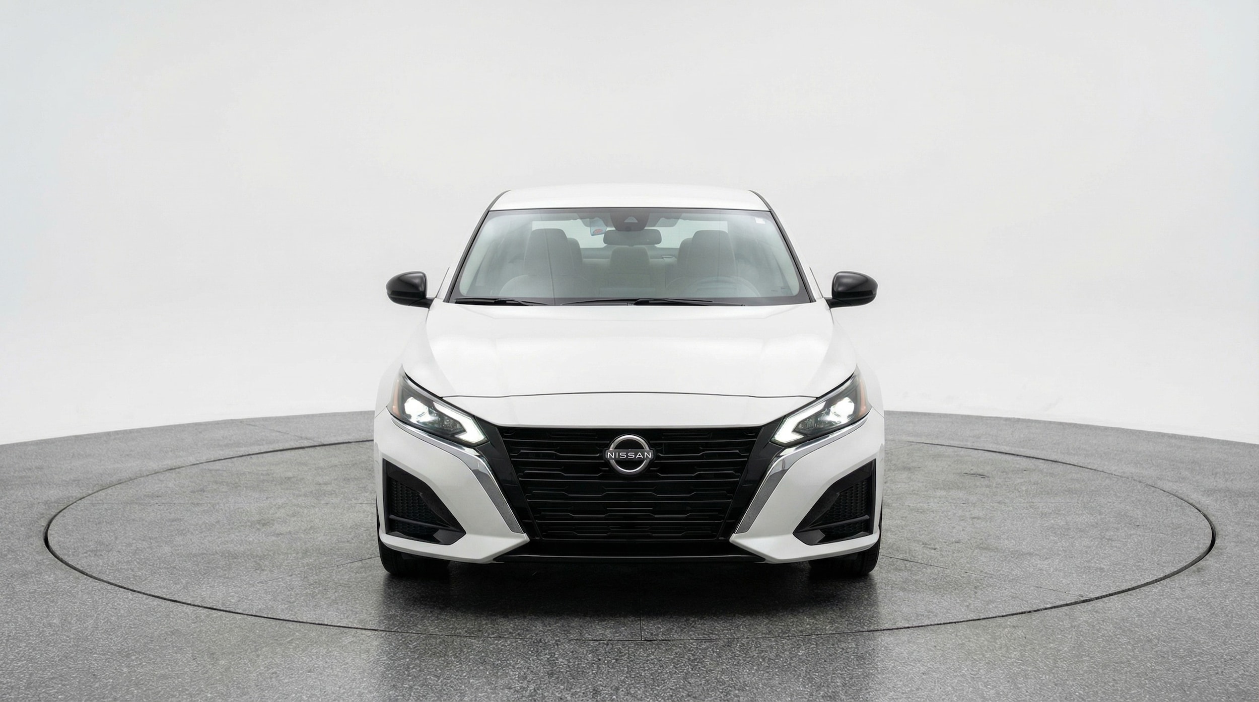 Thumbnail: 2025 Nissan Altima - 2