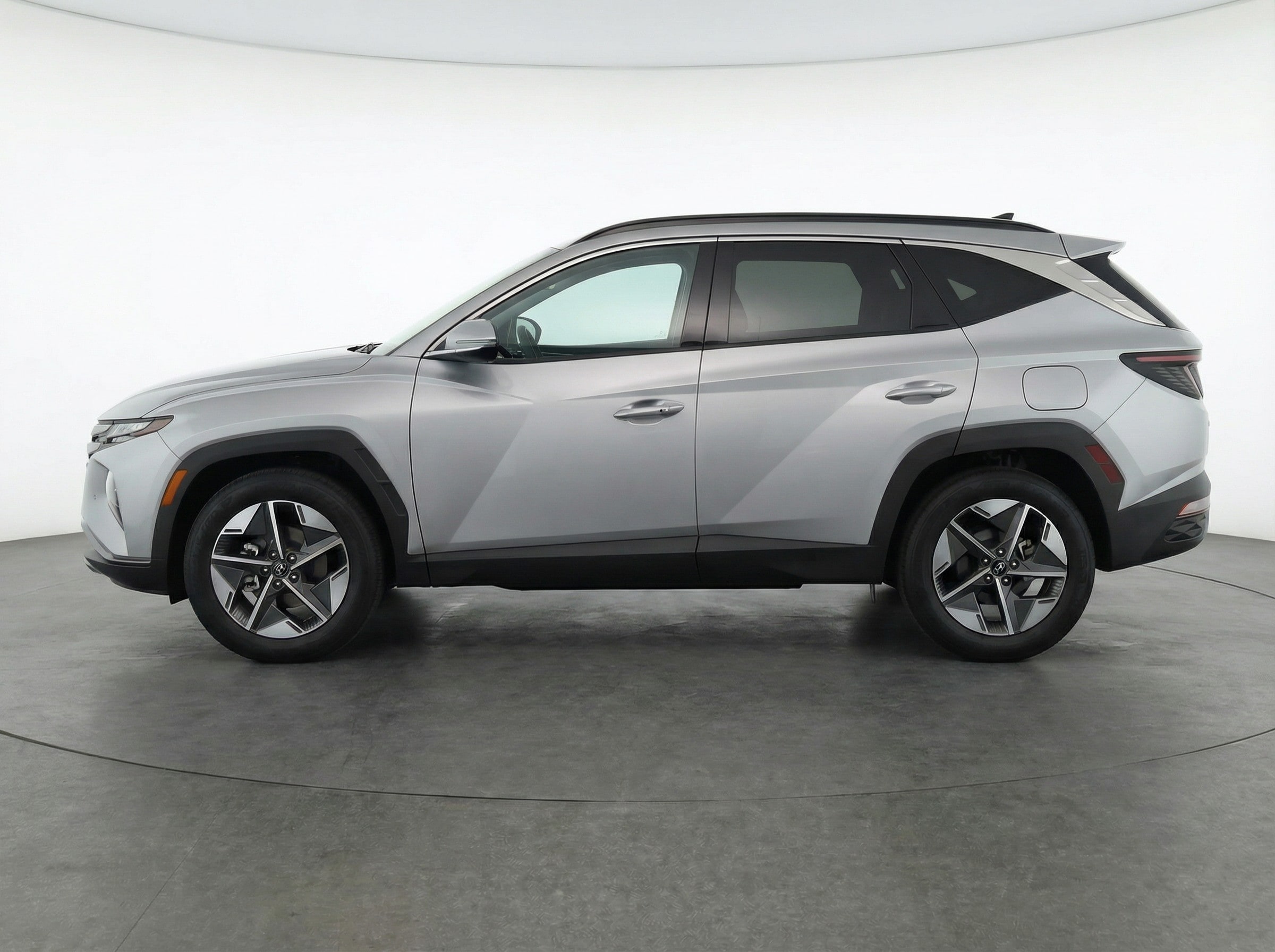 Thumbnail: 2025 Hyundai Tucson - 4