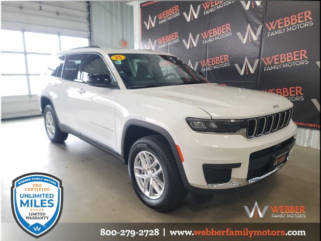 Used 2025 Jeep Grand Cherokee L Laredo with VIN 1C4RJKAG2S8744392 for sale in Detroit Lakes, Minnesota