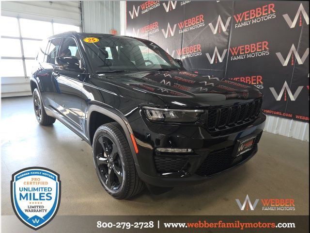 2025 Jeep Grand Cherokee Limited's photo