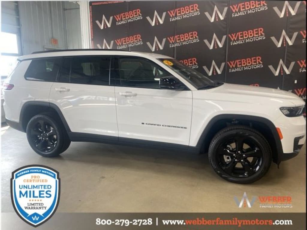 New 2025 Jeep Grand Cherokee L LIMITED 4X4 Sport Utility
