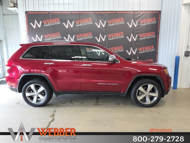 Used 2014 Jeep Grand Cherokee Limited with VIN 1C4RJFBG2EC253022 for sale in Detroit Lakes, Minnesota