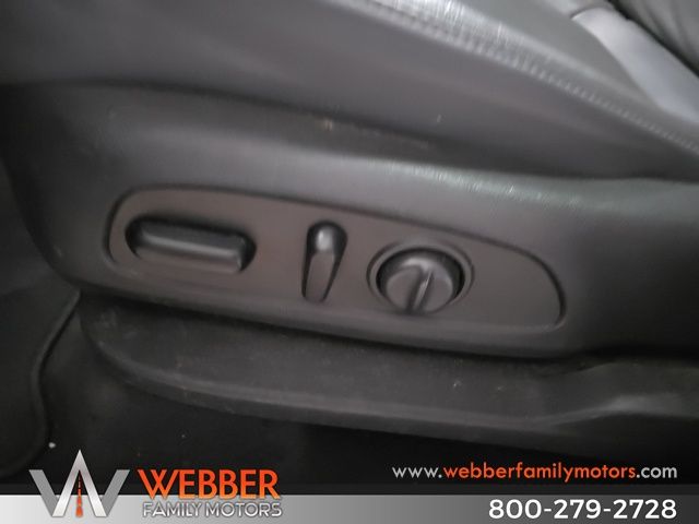 2021 Chevrolet Traverse Premier - Photo 16
