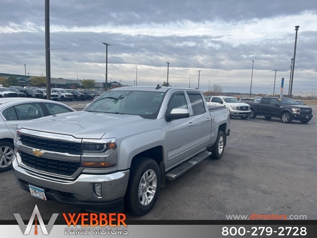 Used 2018 Chevrolet Silverado 1500 LT with VIN 3GCUKREC3JG360170 for sale in Detroit Lakes, Minnesota