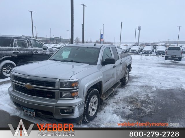 Used 2014 Chevrolet Silverado 1500 LT with VIN 1GCVKREC7EZ106827 for sale in Detroit Lakes, Minnesota