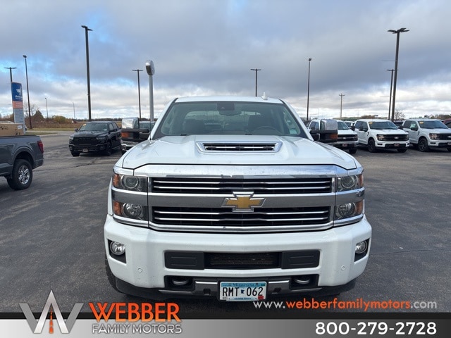 Used 2017 Chevrolet Silverado 2500HD High Country with VIN 1GC1KXEY0HF233276 for sale in Detroit Lakes, Minnesota