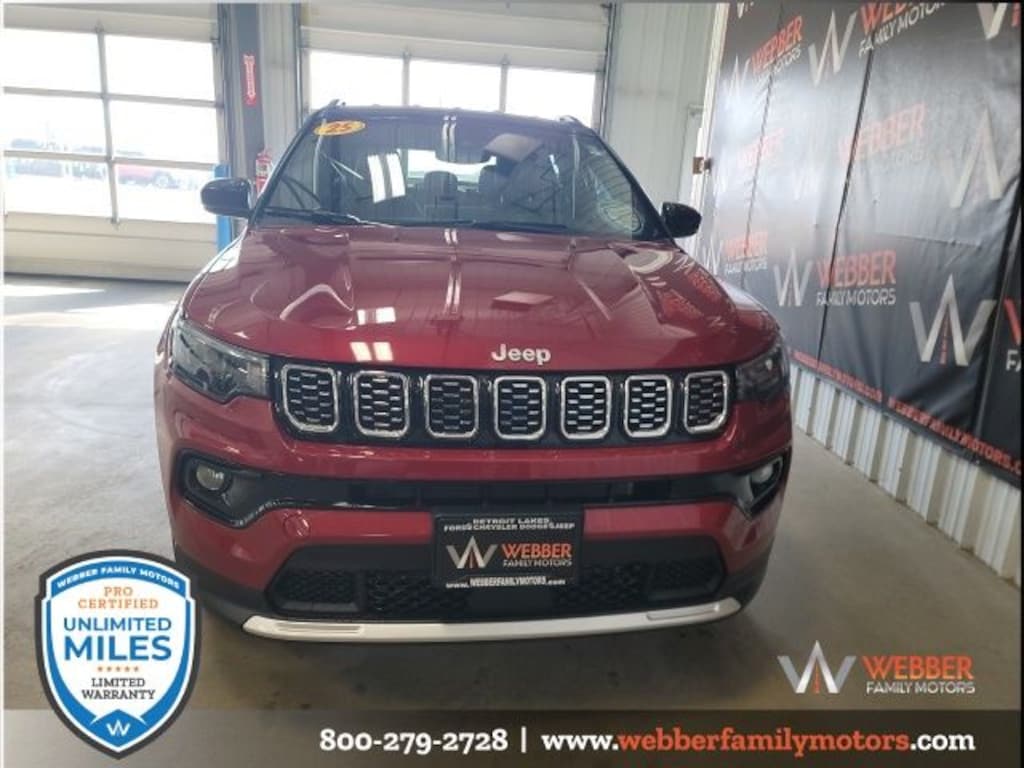 New 2025 Jeep Compass LIMITED 4X4 Sport Utility