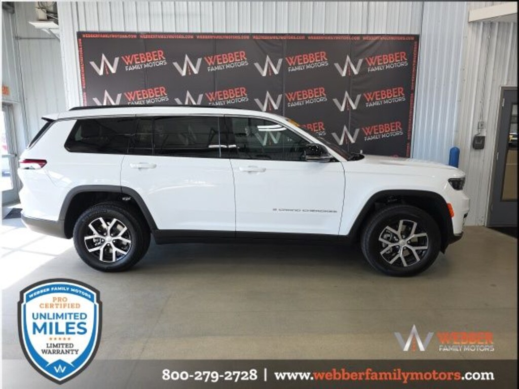 New 2025 Jeep Grand Cherokee L LIMITED 4X4 Sport Utility