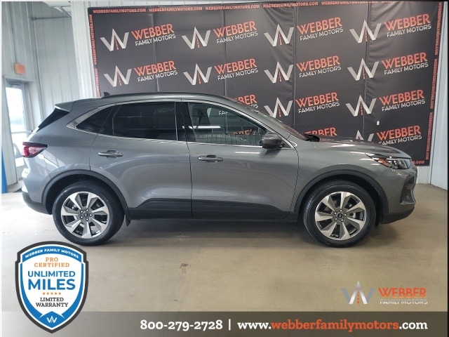 Used 2024 Ford Escape Platinum with VIN 1FMCU9JA6RUB56820 for sale in Detroit Lakes, Minnesota