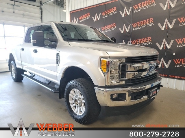 Used 2017 Ford F-350 Super Duty XLT with VIN 1FT8W3B67HEB47872 for sale in Detroit Lakes, Minnesota