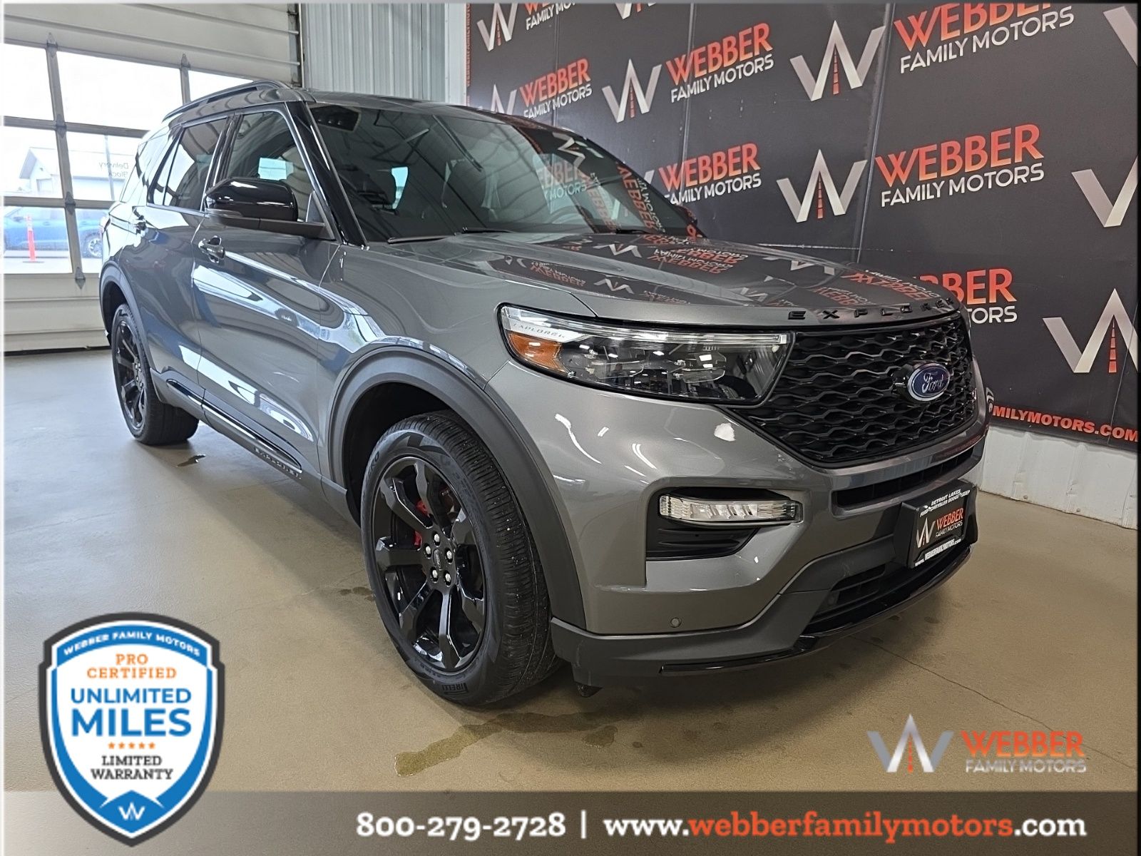 2024 Ford Explorer ST 4WD's photo