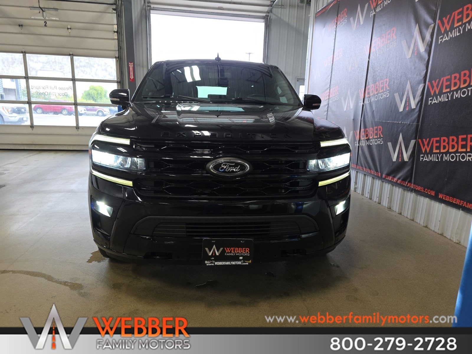 Used 2023 Ford Expedition Limited with VIN 1FMJK2A86PEA27789 for sale in Detroit Lakes, Minnesota