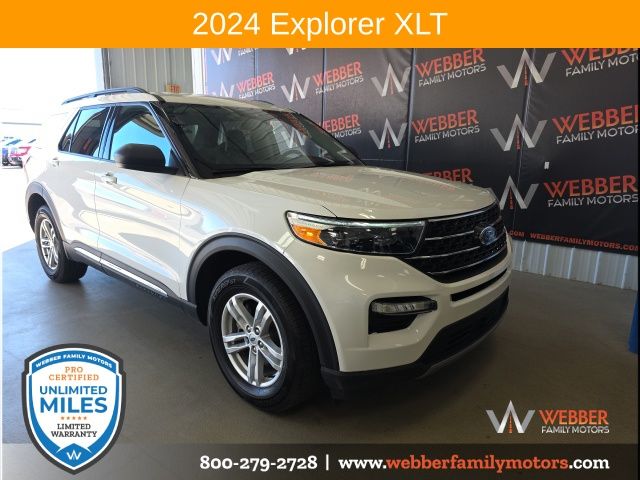 2024 Ford Explorer XLT 4WD's photo