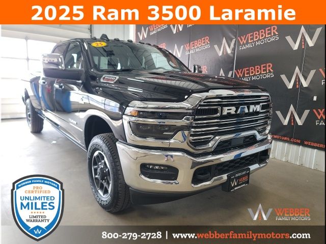 2025 RAM Ram 3500 Pickup Laramie's photo