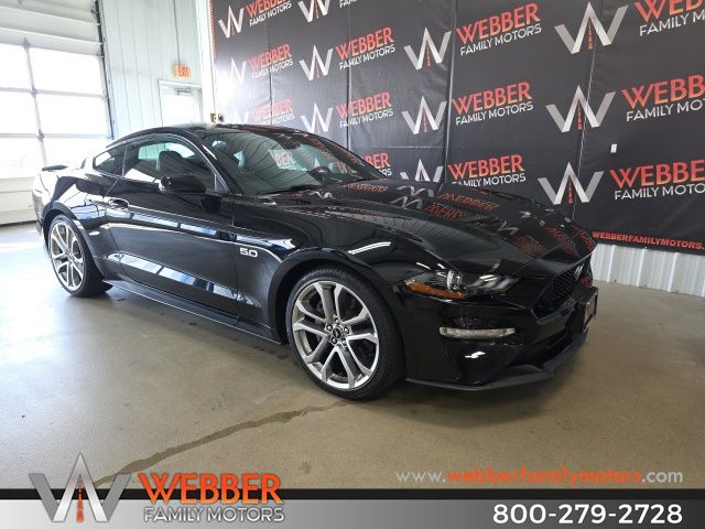 2020 Ford Mustang GT Premium's photo