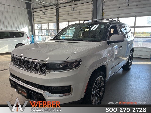2022 Jeep Grand Wagoneer III photo 3