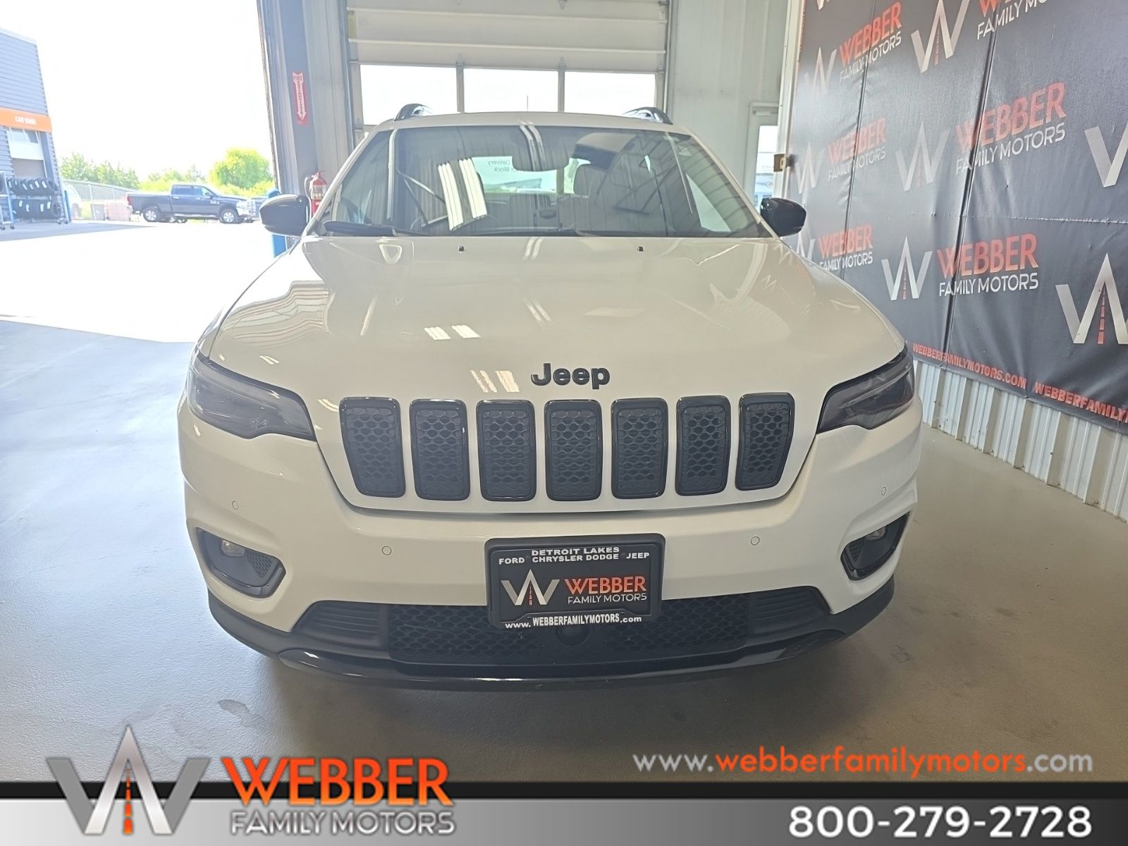 Used 2023 Jeep Cherokee Altitude Lux with VIN 1C4PJMMB3PD104080 for sale in Detroit Lakes, Minnesota