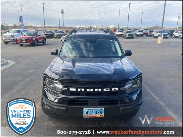 2023 Ford Bronco Sport Outer Banks photo 2