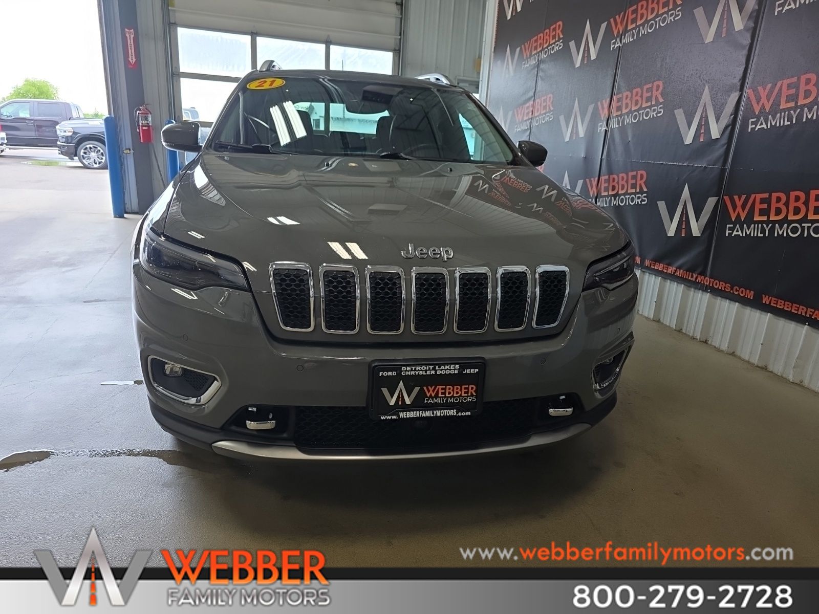 Used 2021 Jeep Cherokee Limited with VIN 1C4PJMDX9MD151377 for sale in Detroit Lakes, Minnesota