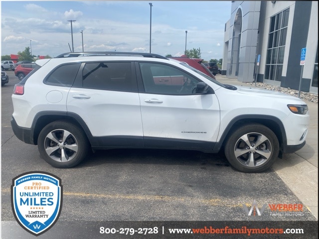 Used 2022 Jeep Cherokee Limited with VIN 1C4PJMDX1ND530830 for sale in Detroit Lakes, Minnesota