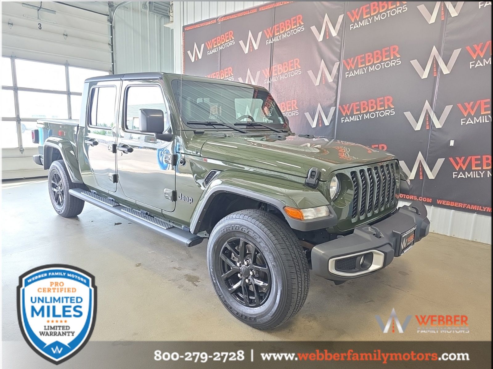 2023 Jeep Gladiator Sport S's photo
