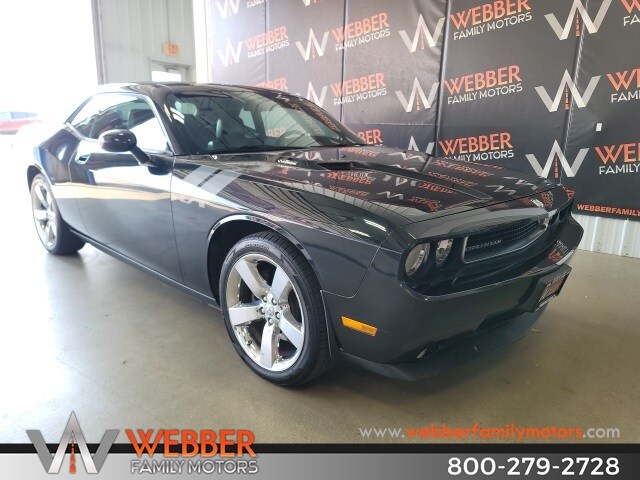 Used 2009 Dodge Challenger R/T with VIN 2B3LJ54T99H501989 for sale in Detroit Lakes, Minnesota