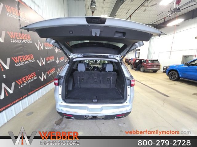 2021 Chevrolet Traverse Premier - Photo 9