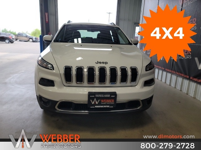 Used 2018 Jeep Cherokee Limited with VIN 1C4PJMDB4JD516144 for sale in Detroit Lakes, Minnesota