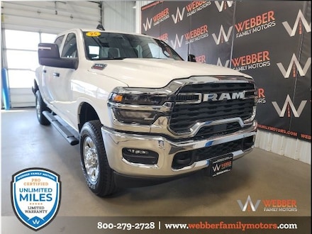 2025 Ram 2500 TRADESMAN CREW CAB 4X4 6'4 BOX Pickup
