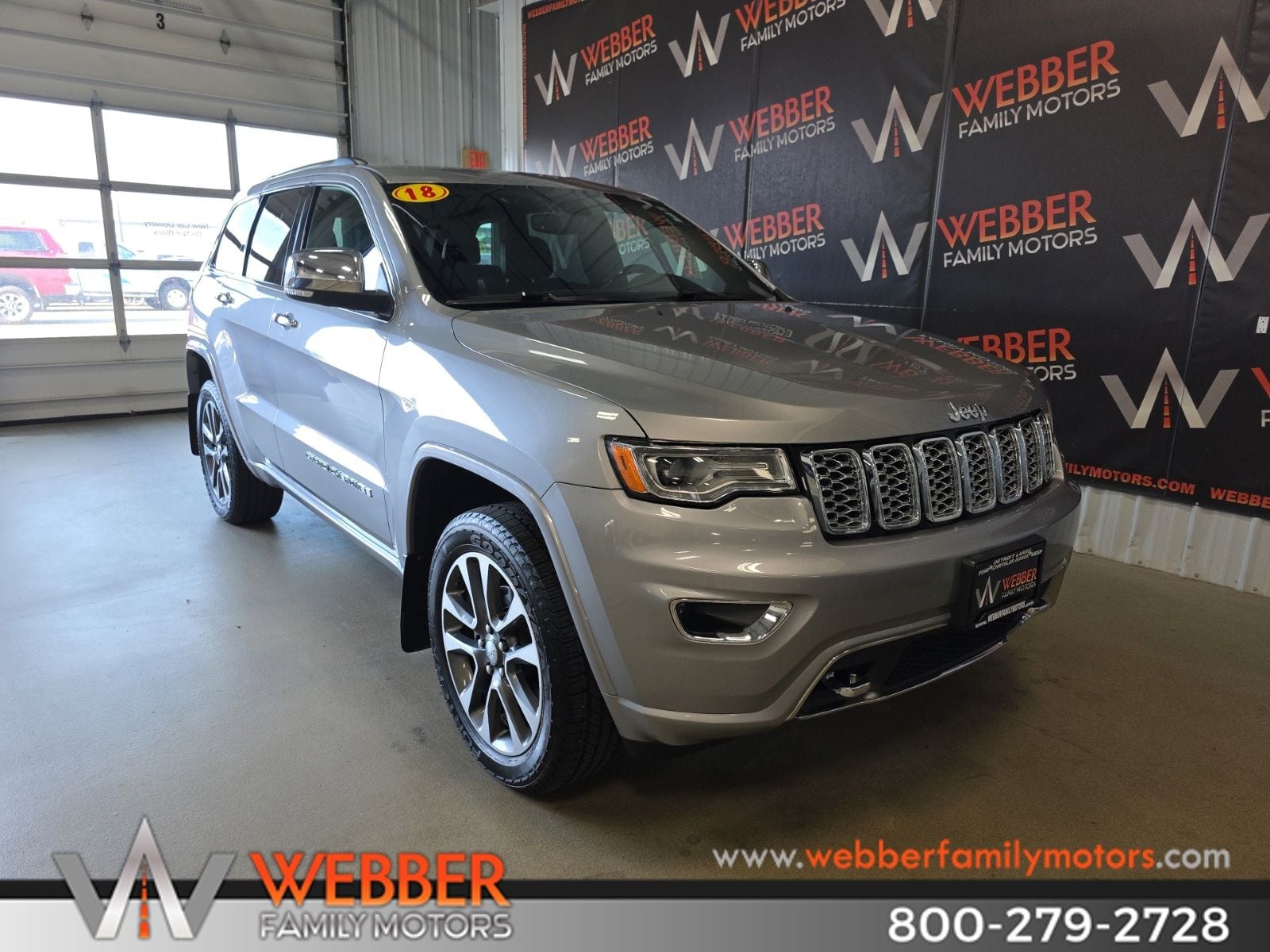 Used 2018 Jeep Grand Cherokee Overland with VIN 1C4RJFCG7JC373262 for sale in Detroit Lakes, Minnesota