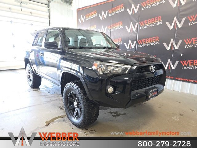 Used 2018 Toyota 4Runner SR5 with VIN JTEBU5JR4J5557856 for sale in Detroit Lakes, Minnesota