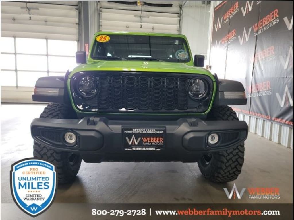 New 2025 Jeep Wrangler 4-DOOR WILLYS Sport Utility