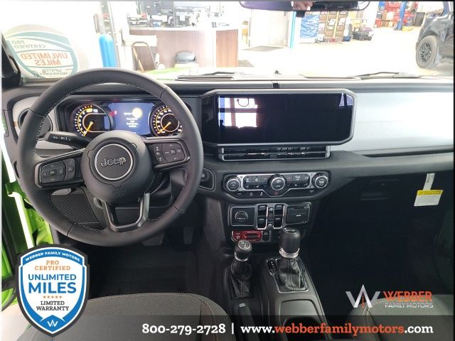 2025 Jeep Wrangler 4-Door Willys - Photo 20