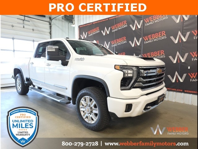 Used 2024 Chevrolet Silverado 3500HD High Country with VIN 2GC4YVEYXR1171751 for sale in Detroit Lakes, Minnesota
