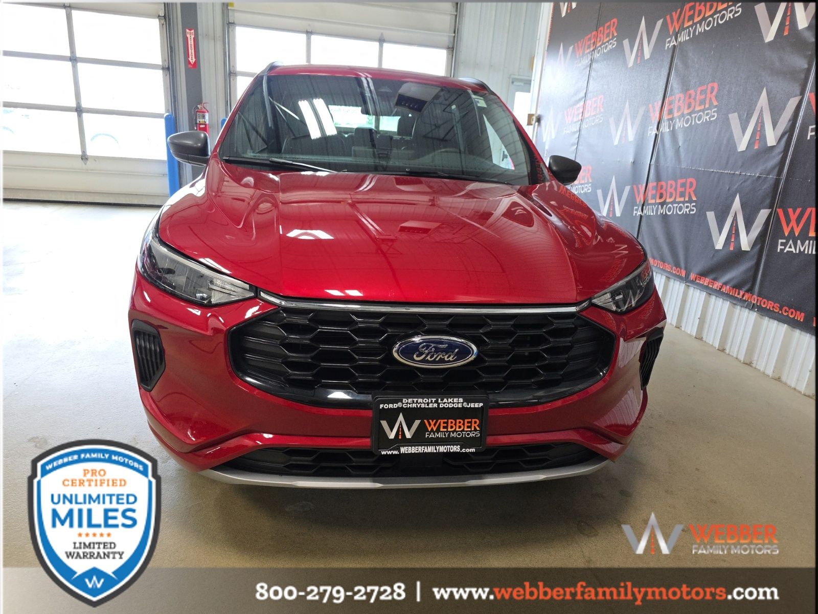 Used 2024 Ford Escape ST-Line with VIN 1FMCU9MN8RUA85733 for sale in Detroit Lakes, Minnesota