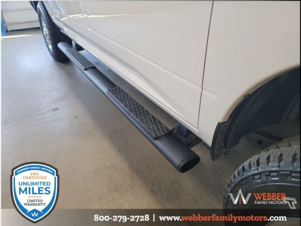 New 2025 Ram 2500 TRADESMAN CREW CAB 4X4 6'4 BOX Pickup