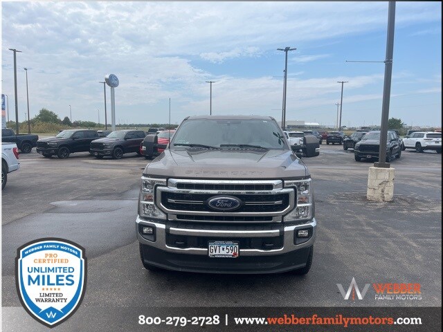 2022 Ford F-250 photo 2